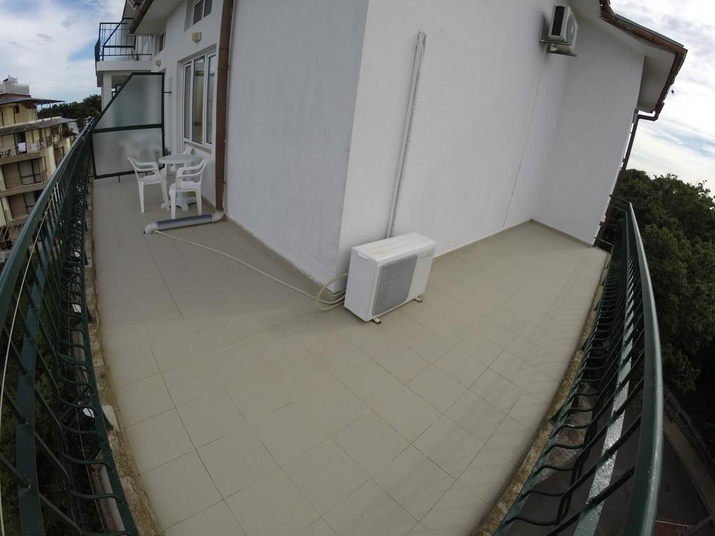 Hotel Lotos Kiten  Exterior photo